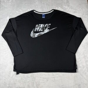 Nike Women’s Top T-Shirt M Medium Black Long Sleeve Logo